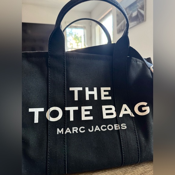 Marc Jacobs Black Tote Bag - Picture 2 of 12